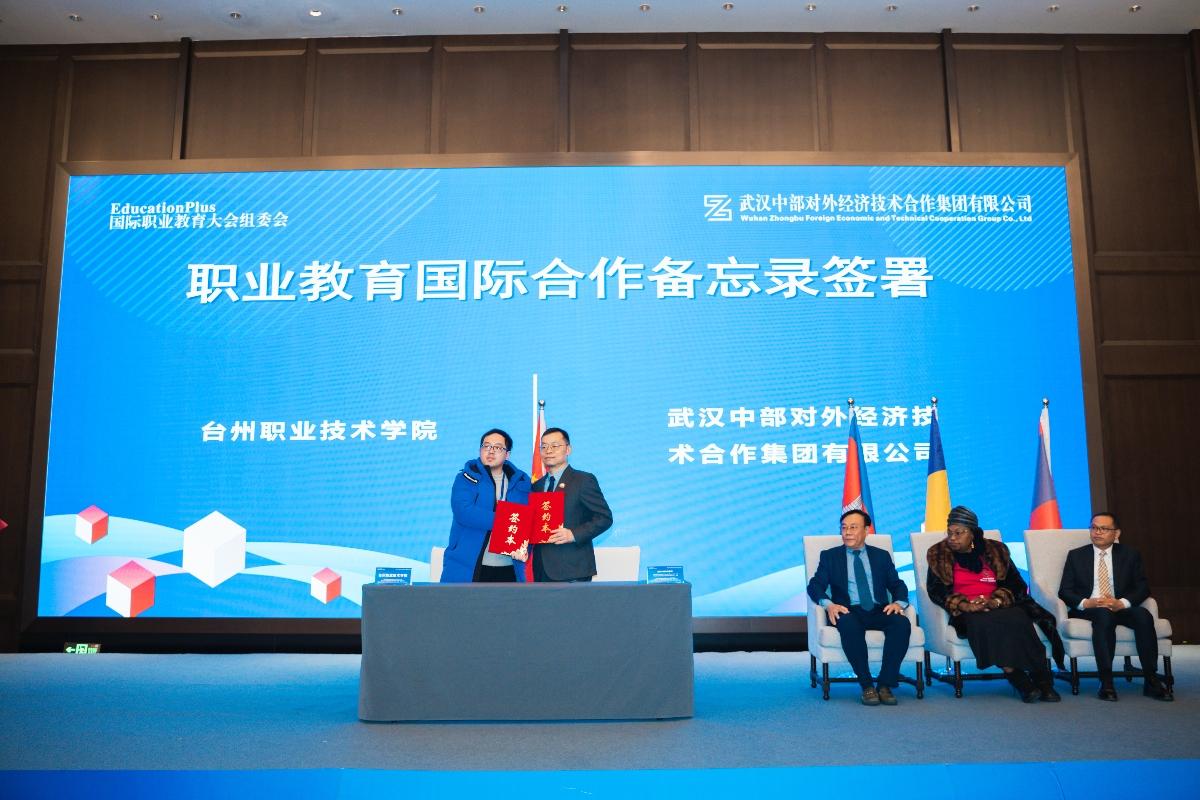 AG8�콢����(�й�)������ҳ